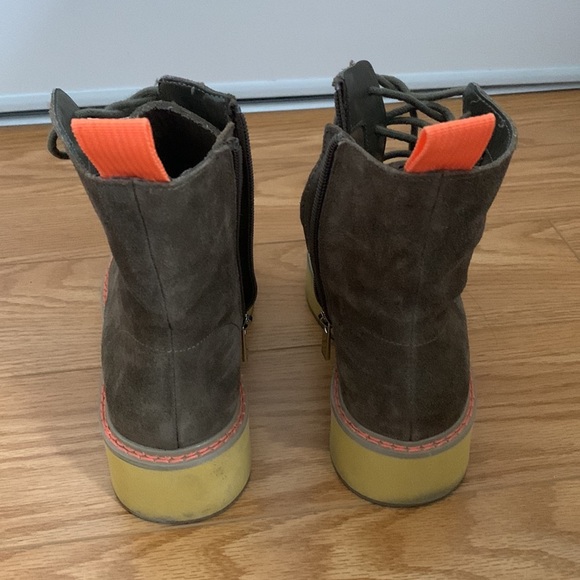 brown suede platform boots - Picture 2 of 4